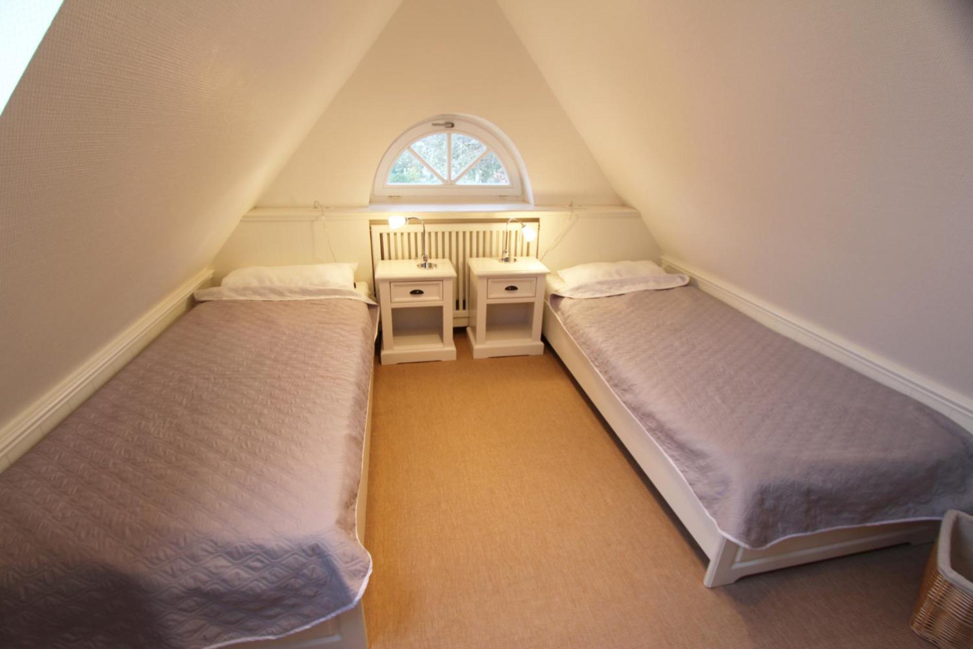 Apartment Uast - Westerlandstr 27 G, App 2 Wenningstedt-Braderup